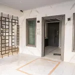 شقة The Whole Packet C5 Center With Parking